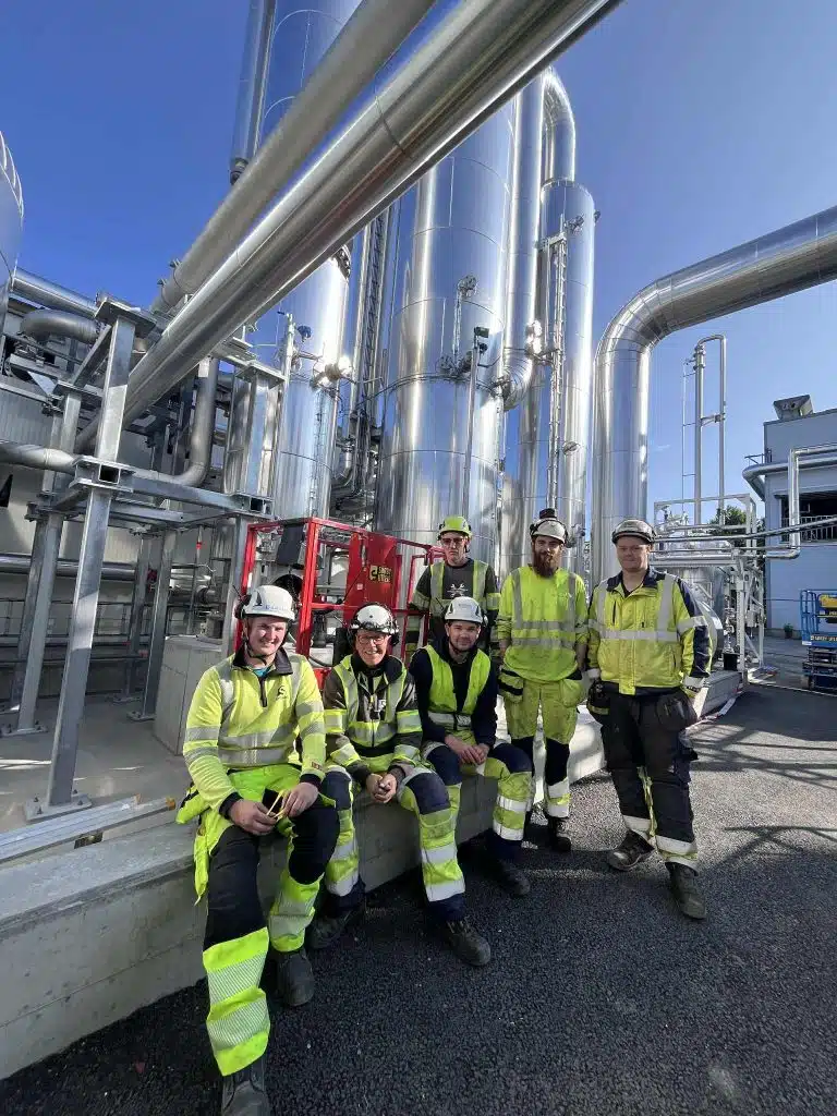 Karbonfangstanlegget i Rakkestad fanger nå alle CO₂-utslipp fra avfallsforbrenning – verdens første i fullskala drift, ifølge Carbon Centric